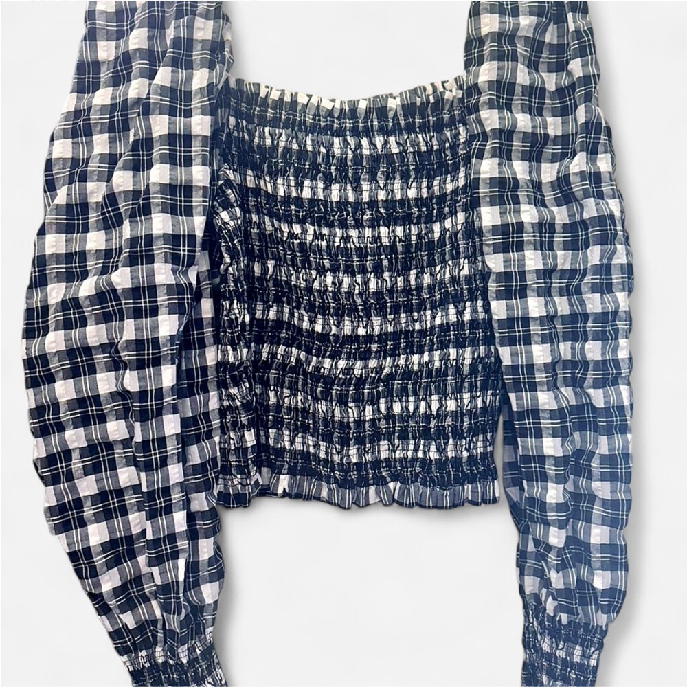 H&M Womens M Black and White check plaid Victorian Puff Sleeve Smocked blouse